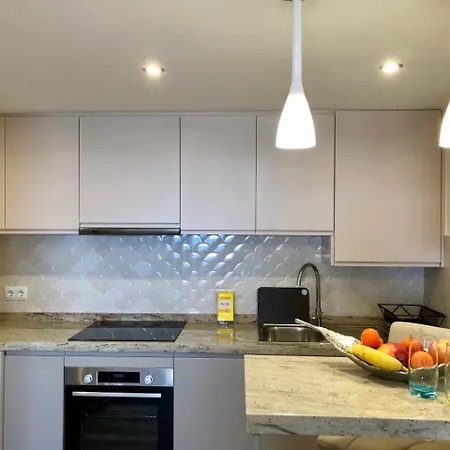 Clubrent - Apolo 16 *