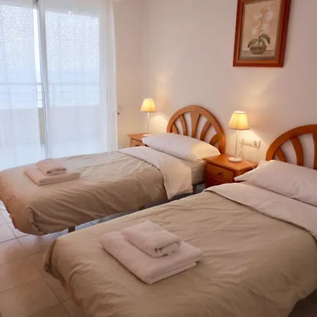 Clubrent - Apolo 16 * Calpe