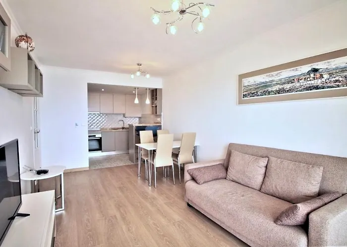 Апартаменты Clubrent - Apolo 16 *